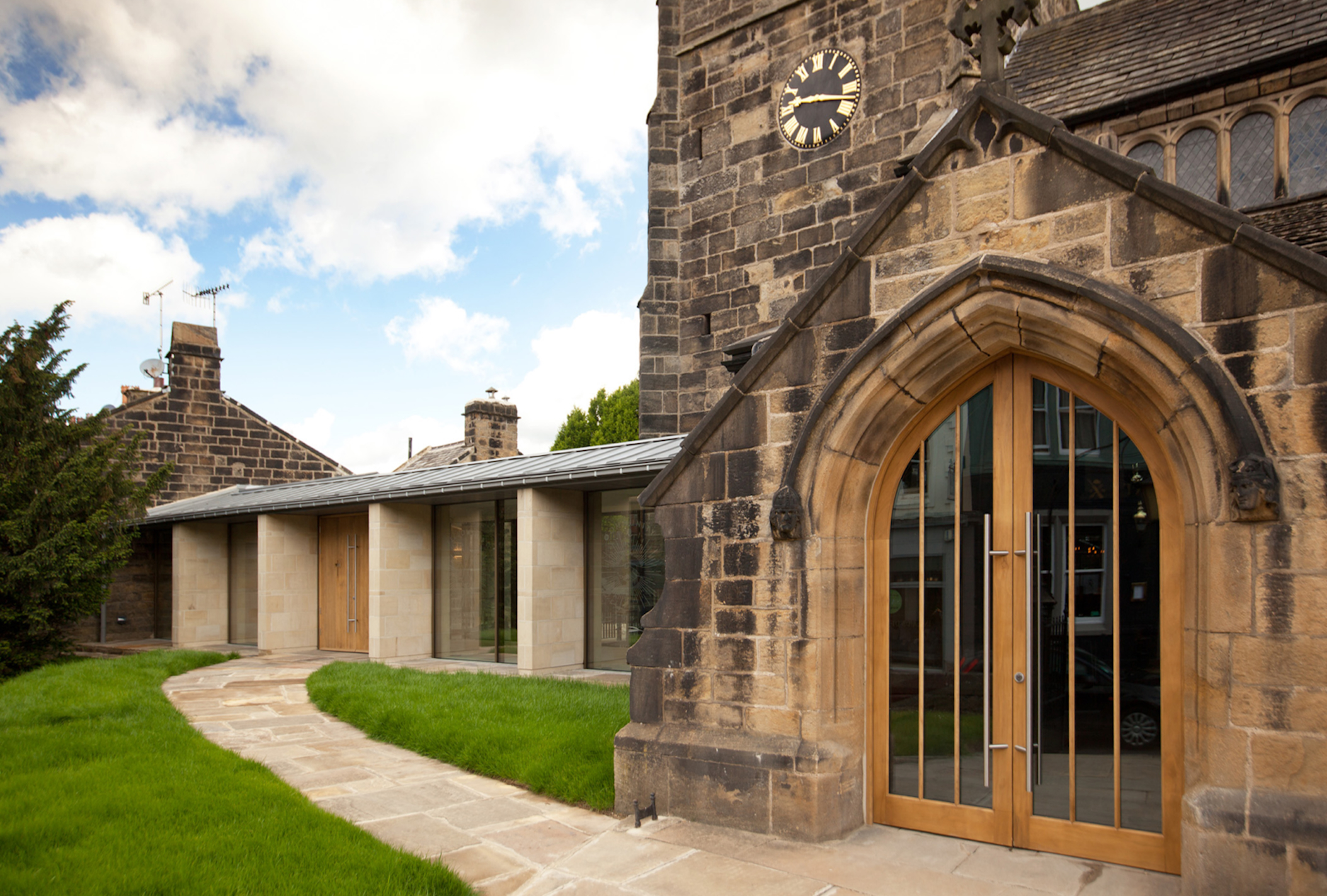 CHRISTMAS SPECTACULAR