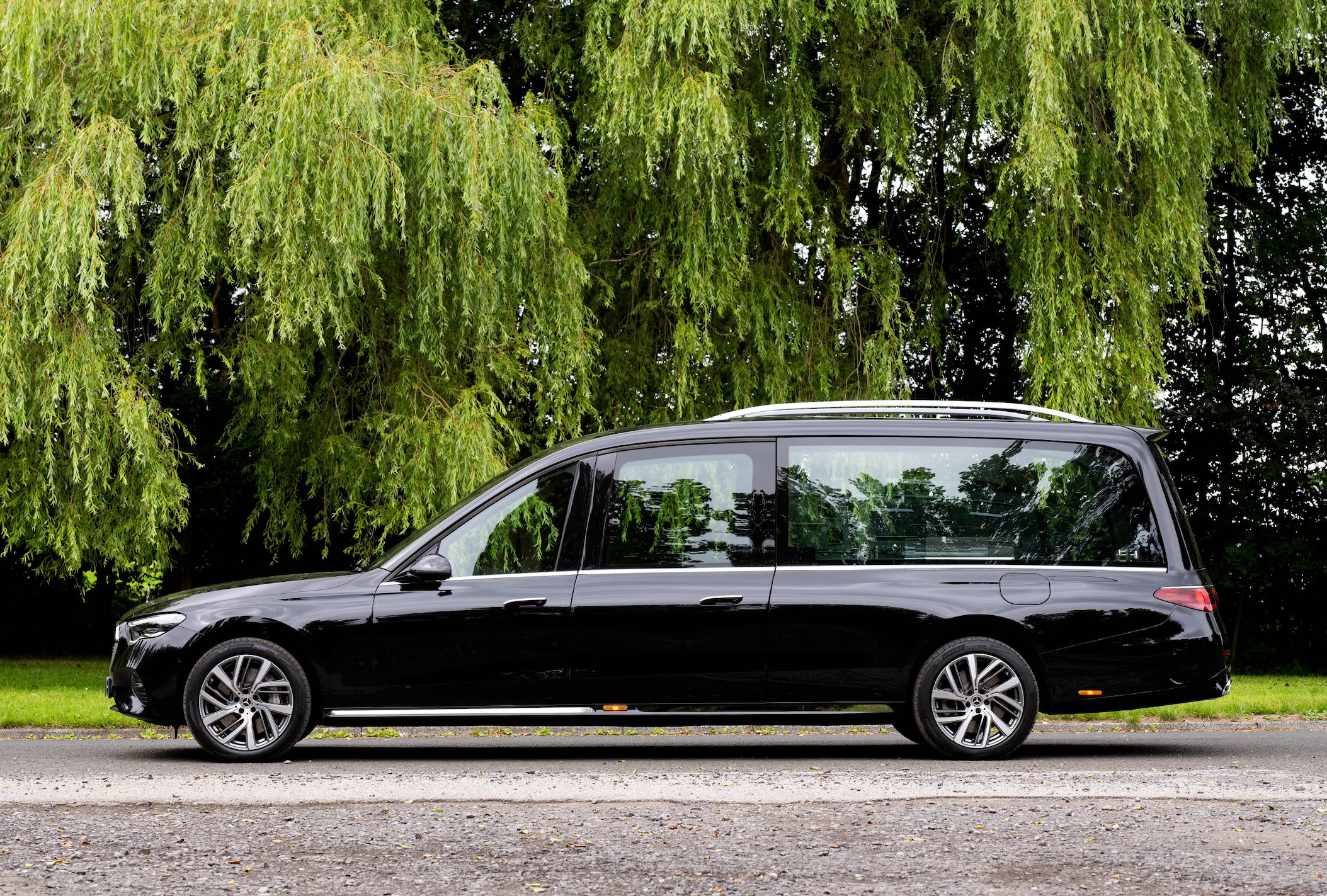 CHRISTMAS SPECTACULAR